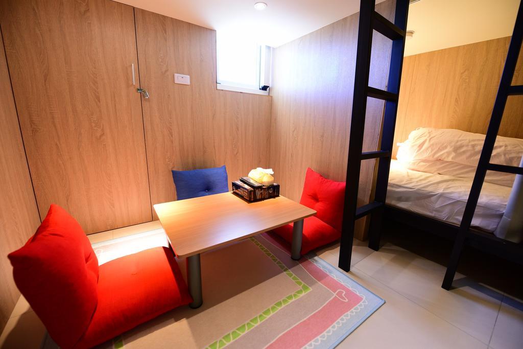 K2 Hostel T'ai-tung Esterno foto